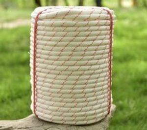 レジャーボートの係船索やアンカーロープ、土木 建築 工事等、幅広い用途（汎用性）船舶