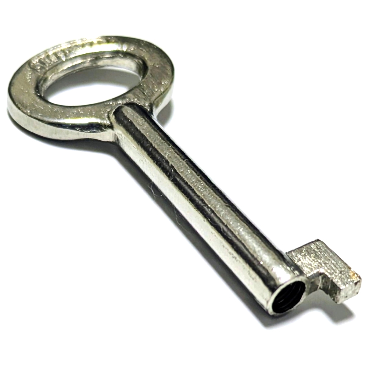 【鉄道部品】使用用途不明の大きな鍵 鉄道部品】使用用途不明の大きな鍵 - メルカリ