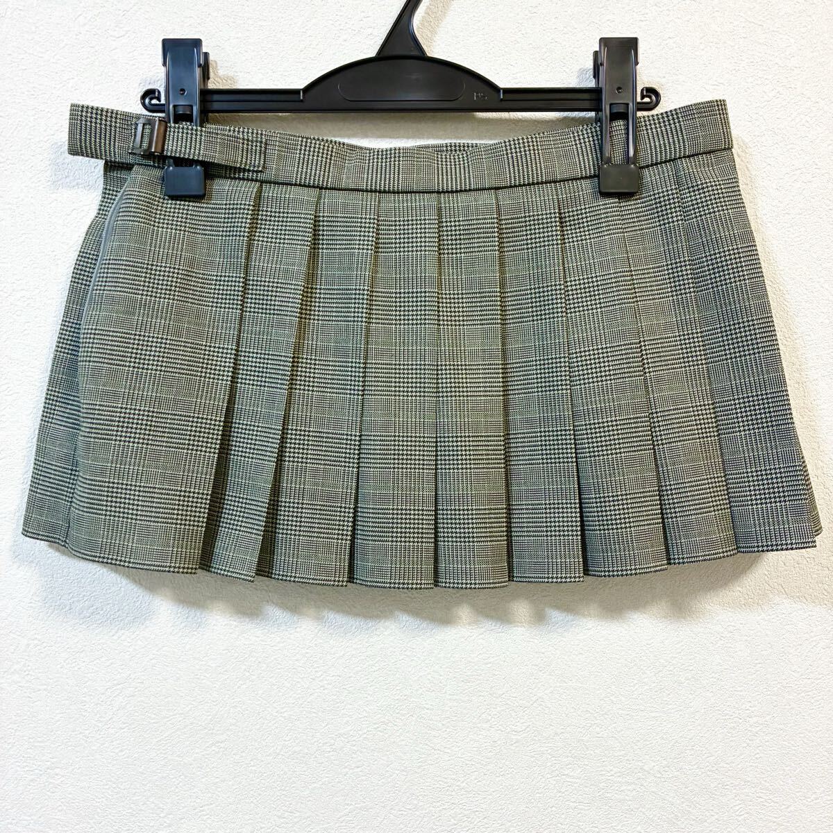 神奈川 横浜創英高校 制服 マイクロミニスカート W78 丈28 冬用 大きい 