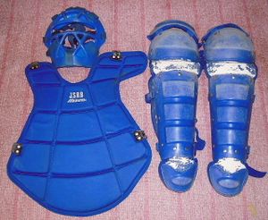 ★傷みあり・現状渡し★ミズノ 軟式野球 キャッチャー用 マスク プロテクター レガース