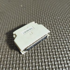 SCSIターミネーター　50ピン ハーフピッチ型