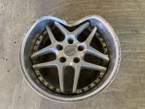 深リム　廃盤　17インチ　9.0J　+38 114.3/5H BLITZ　ブリッツ　BRW03 中古1本　大きな曲