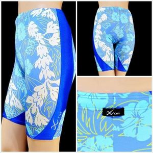 PE5-T55☆//新品同様☆ワコール/CW-X♪HZO-125*希少なハイビスカス柄*ショート丈スパッツ