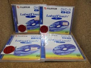FUJIFILM　DVD-R 4.7GB　1-16x　Labelflash　4枚セット／(A)