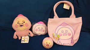 こびとづかん刺繍マルチトートBAG　 フェイスリールパスケース カクレモモジリ 羊毛フェ