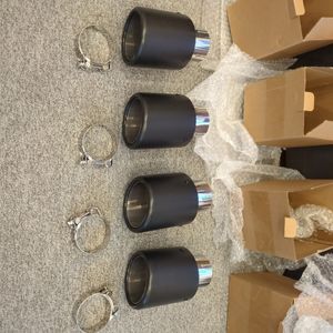 カーボンテールマフラーカッター４個セット（排気入口側内寸:約60mm、排気出口側外寸:約1