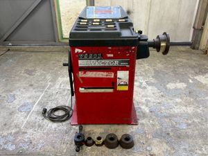 13974 中古 引取限定 ホイールバランサー バンザイ V8601 100V アンバランス 自動車整備