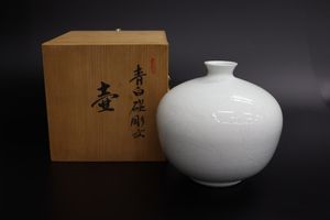 井上萬二 壺の値段と価格推移は？｜8件の売買データから井上萬二 壺の