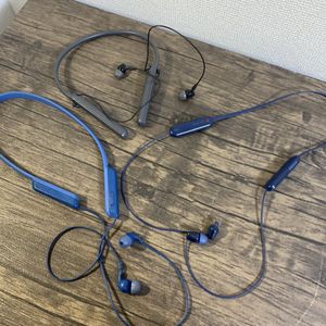 SONY ワイヤレスイヤホンWI-C100 MDR-XB70BT WI-C400. 通電動作確認済 ソニー まとめて3