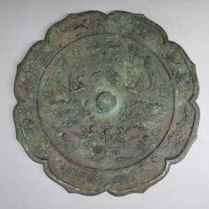 銅鏡の値段と価格推移は？｜304件の売買データから銅鏡の価値がわかる