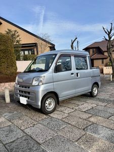 平成２５年式　ダイハツ　デッキバン　４ＷＤ　５速ＭＴ