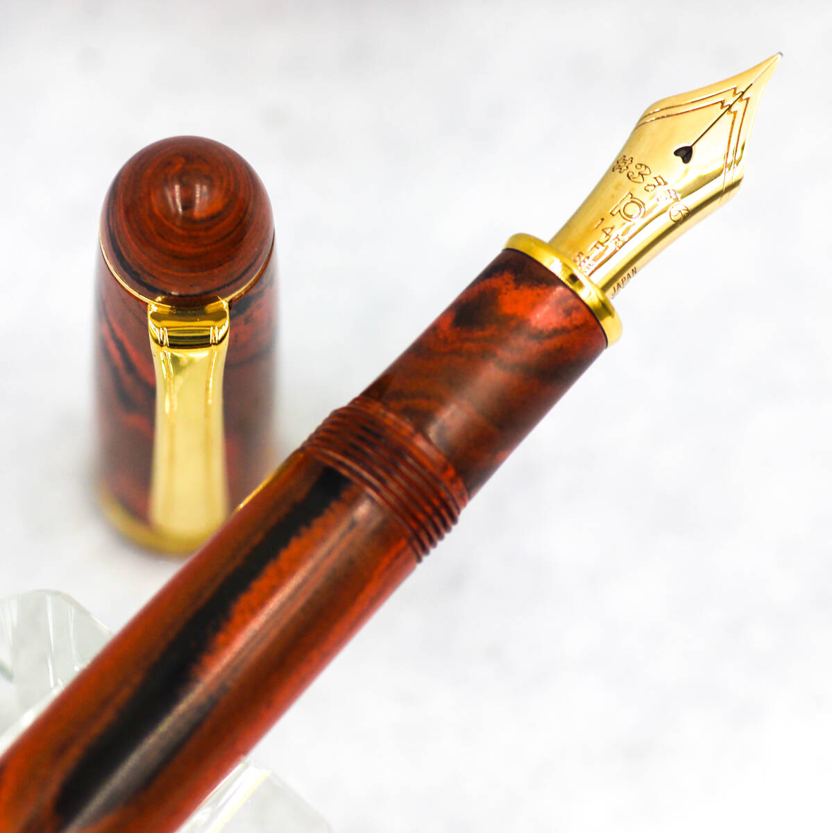 マーブルエボナイトの値段と価格推移は？｜3件の売買データから