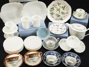 ウェッジウッド 廃盤の値段と価格推移は？｜47件の売買データから