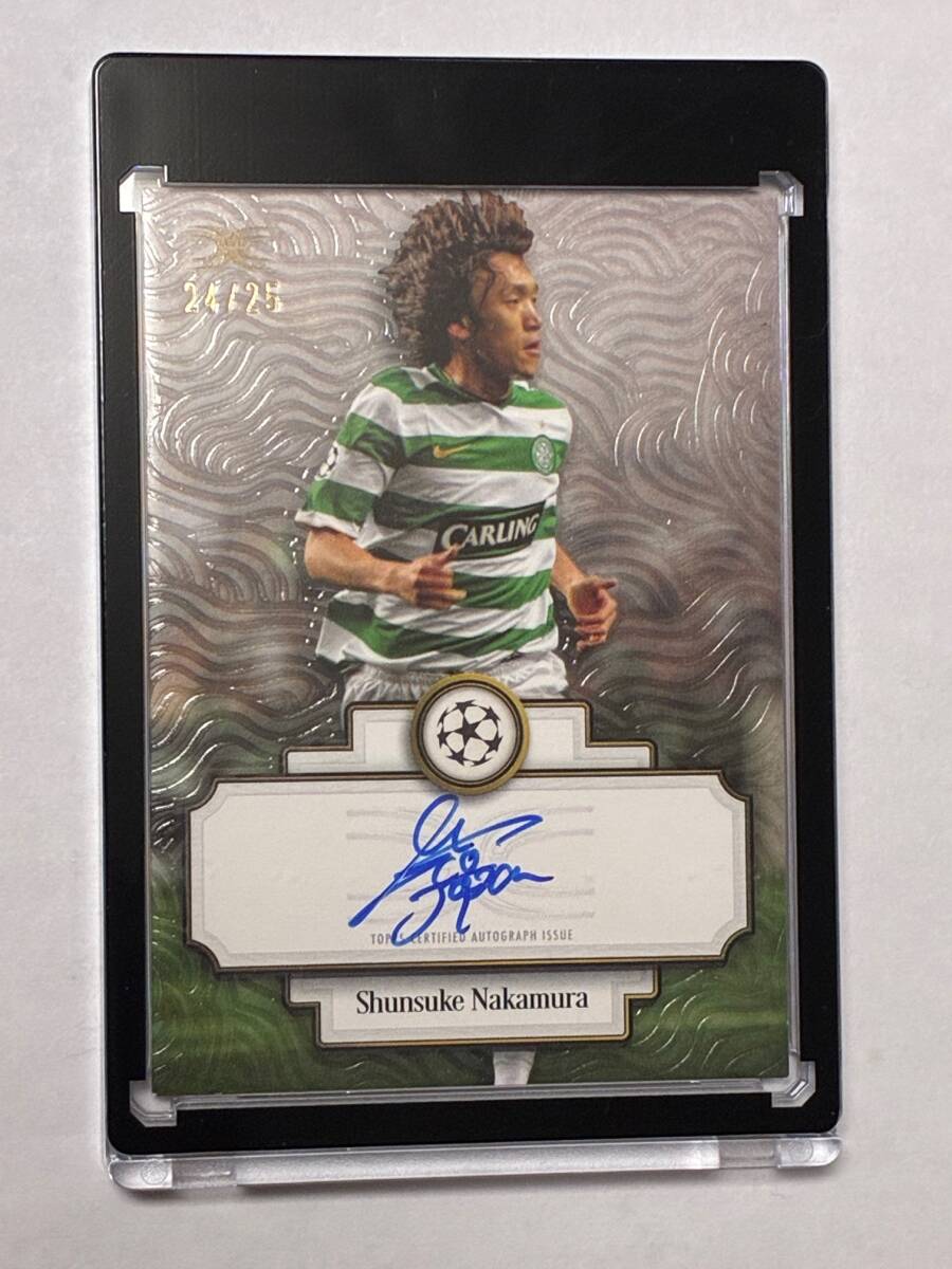 2024-25 Topps Definitive Collection UEFA Defining Images Autograph