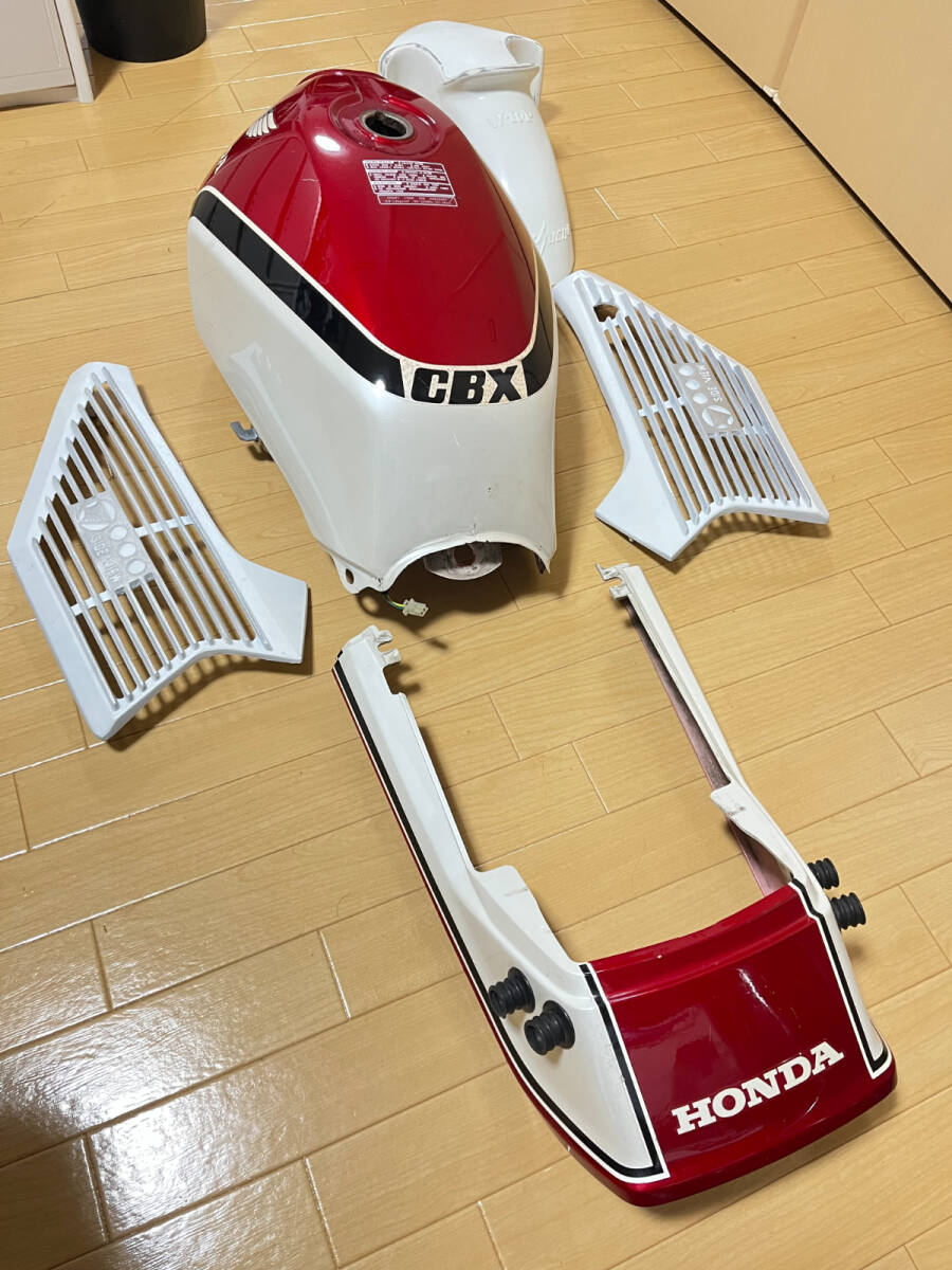 CBX400F 【美品】アウトバーンテールカウル　当時物 CBX400F 【美品】アウトバーンテールカウル 当時物 【公式通販】