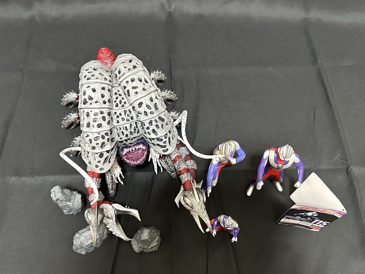 1番くじ ウルトラマン 怪獣超大全 A賞 ガタノゾーア ウルトラマン