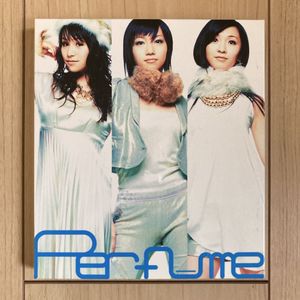 Perfume Completeの値段と価格推移は？｜7件の売買データからPerfume