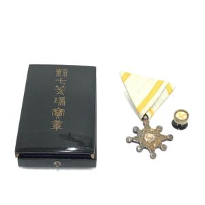 支那事変従軍記章 兵科章 小瑞宝章 紀元二千六百年 勲章 徽章 記章