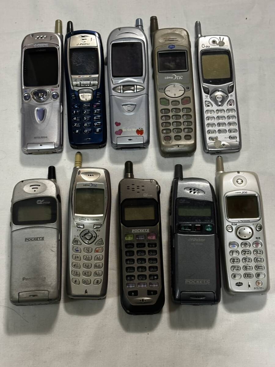 ○【ケータイまとめ】大量 100台 携帯電話 まとめ ガラケー スライド