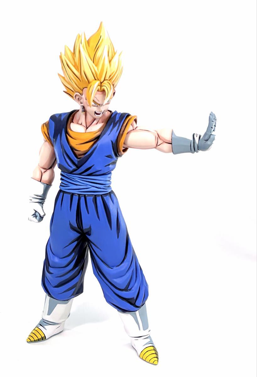 ドラゴンボール grandista 超サイヤ人 ベジット フィギュア