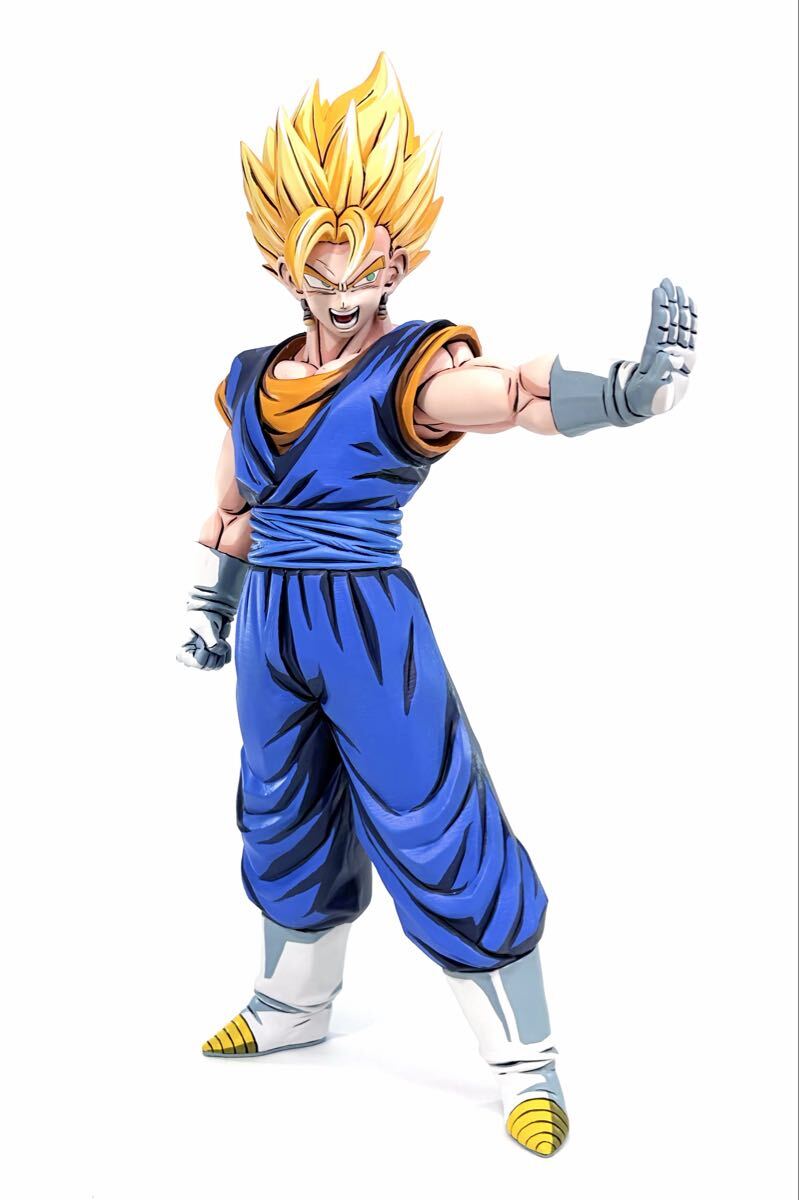 ドラゴンボール grandista 超サイヤ人 ベジット フィギュア