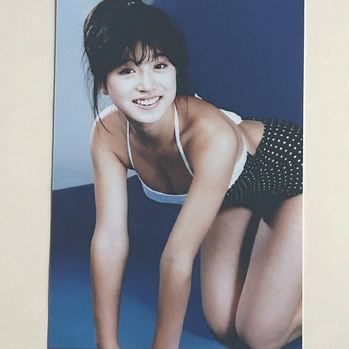 中森明菜 水着 写真 B 当時物 昭和 80年代 アイドル(中森明菜)｜売買