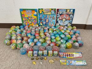 初期 メタルコレクション ポケモン 希少 ベロリンガ 【公式通販】 80体 ポケモンメタルコレクション 3体セット（金、青、緑） ゲームキャラクター