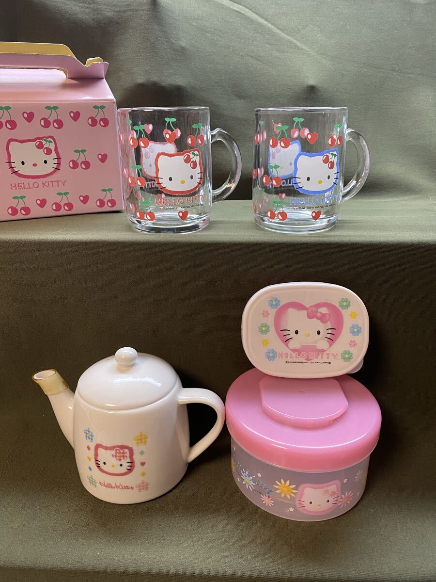 希少 サンリオ ハローキティ コップ 1998年 第一勧業銀行 非売品 平成