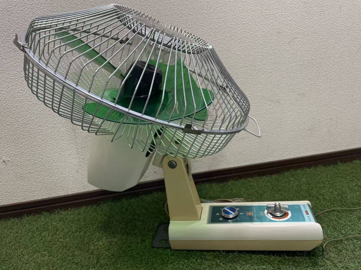 昭和レトロ SANYO EF-6BK 壁掛け扇風機 30cm グリーン羽根 Red Motor