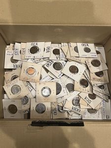 外国 コイン まとめのYahoo!オークション(旧ヤフオク!)の相場・価格を