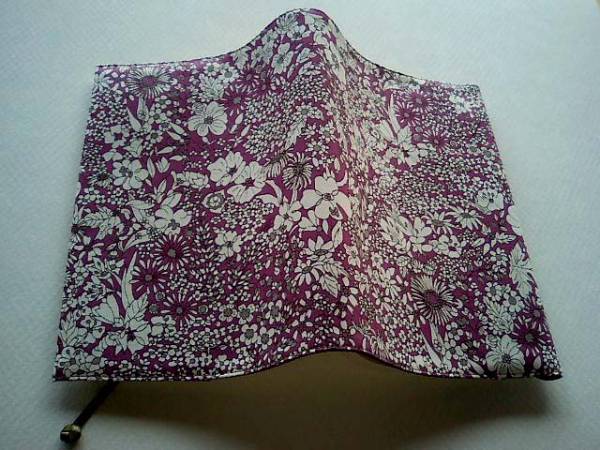 M＋ ブックカバー＊ハンドメイド リバティ P・ゴードン　_1