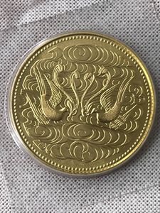 天皇陛下御在位60年 純金(単品)の中古価格は174,485円｜記念硬貨の新品