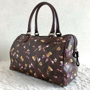 エトロ バッグのYahoo!オークション(旧ヤフオク!)の相場・価格を見る