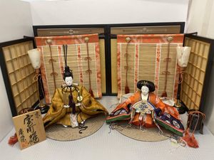 雛人形 レトロの値段と価格推移は？｜14件の売買データから雛人形