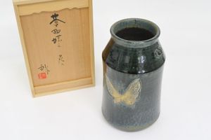 ☆ 瀬戸窯　蒼動 加藤釥　壺　有名作家 　花びん 花瓶 花器 加藤釥 蝶の値段と価格推移は？｜3件の売買データから加藤釥 蝶の価値