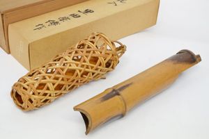 竹籠花入の値段と価格推移は？｜17件の売買データから竹籠花入の価値が