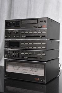 Technics コンポの値段と価格推移は？｜63件の売買データからTechnics