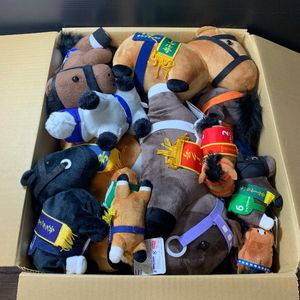 サラブレッドコレクションのYahoo!オークション(旧ヤフオク!)の相場