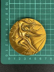 ミュンヘンオリンピック 岡本太郎の値段と価格推移は？｜39件の売買