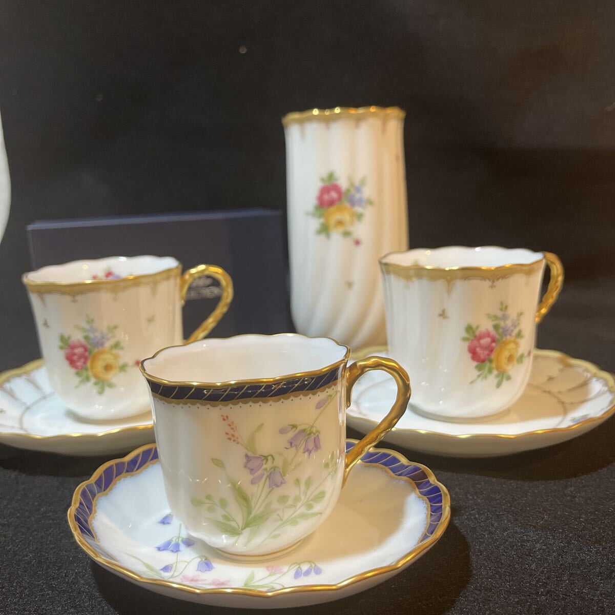 ノリタケ 花柄 カップの値段と価格推移は？｜75件の売買データから