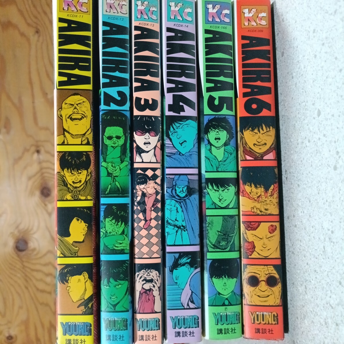 akira 初版の値段と価格推移は？｜64件の売買データからakira 初版の
