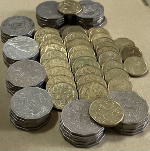 2ドル オーストラリアの値段と価格推移は？｜15件の売買データから2