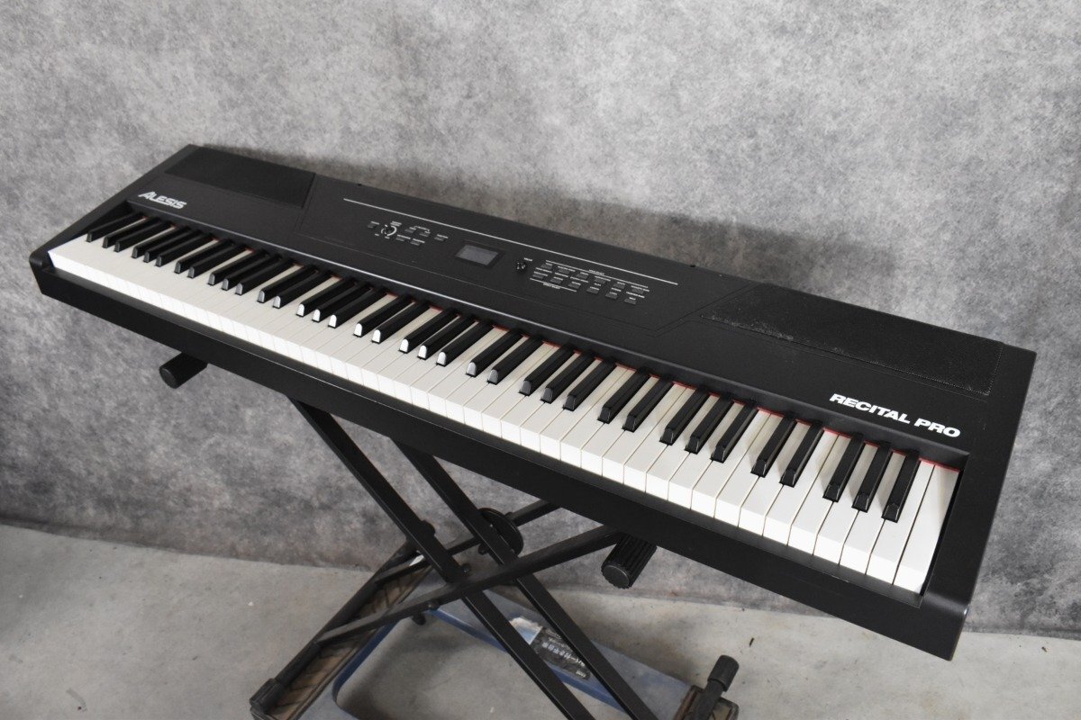 alesis recitalの値段と価格推移は？｜5件の売買データからalesis