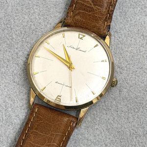 ローレル セイコーの値段と価格推移は？｜87件の売買データから