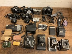 F-801 NIKONの値段と価格推移は？｜59件の売買データからF-801 NIKONの