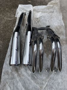 GSX1400 マフラーの値段と価格推移は？｜12件の売買データからGSX1400