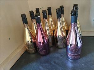 アルマンド 空き瓶の値段と価格推移は？｜3件の売買データから