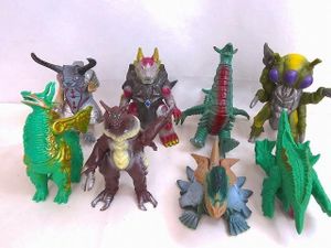 ムカデンダーの値段と価格推移は？｜7件の売買データからムカデンダー
