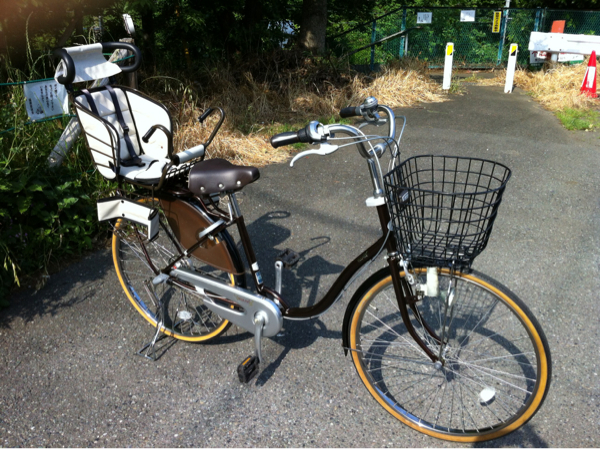 ブリジストン Yuuvi チャイルドシート 子供のせ カバー付_1