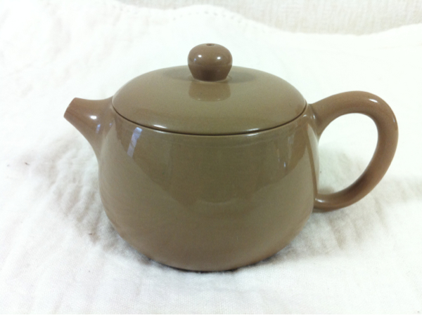美品 呉振達 紅段泥水磨 茶壺 団泥 急須 ティーポット 煎茶道具(茶器 